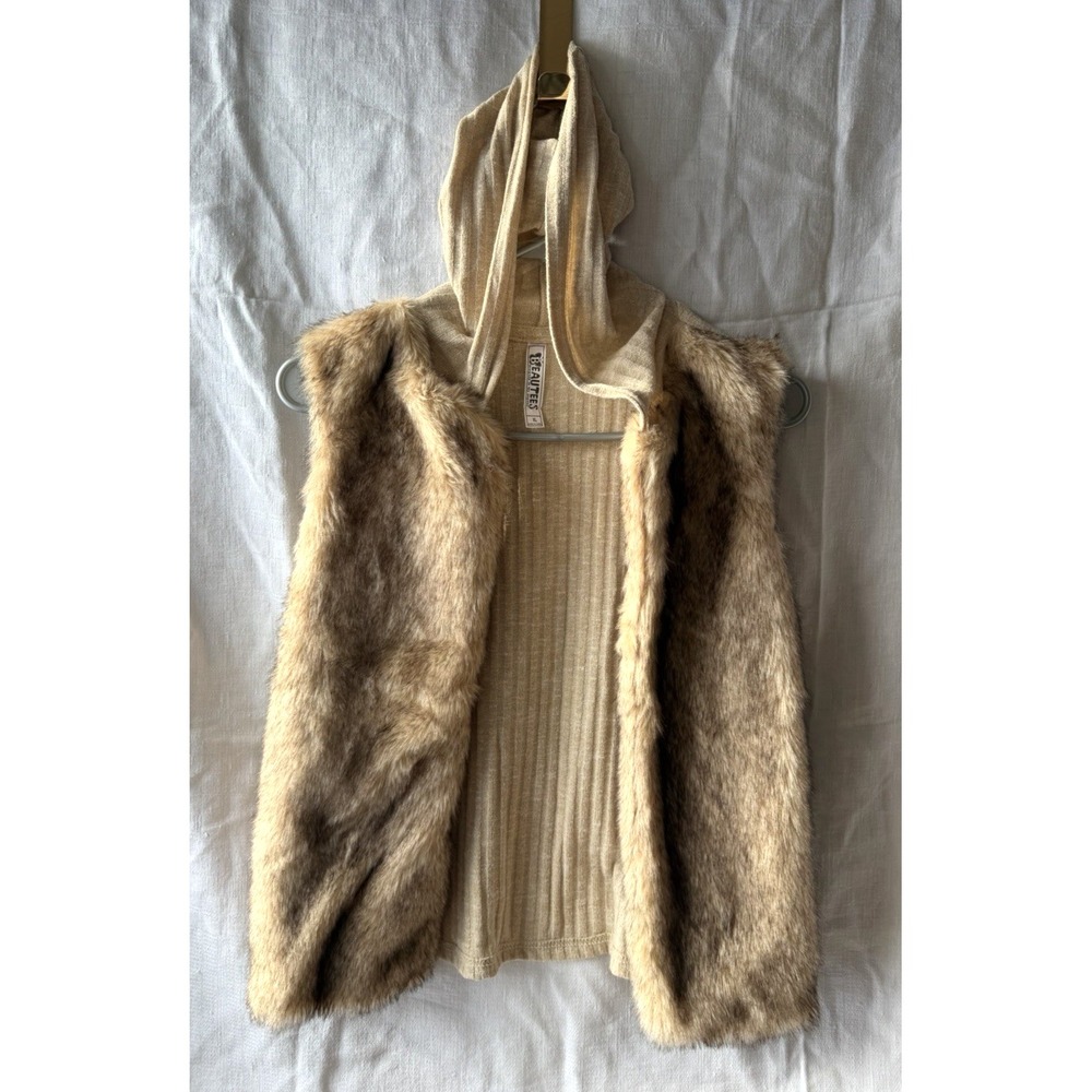 Beautees Girls‎ Faux Fur Beige Vest XL Hooded